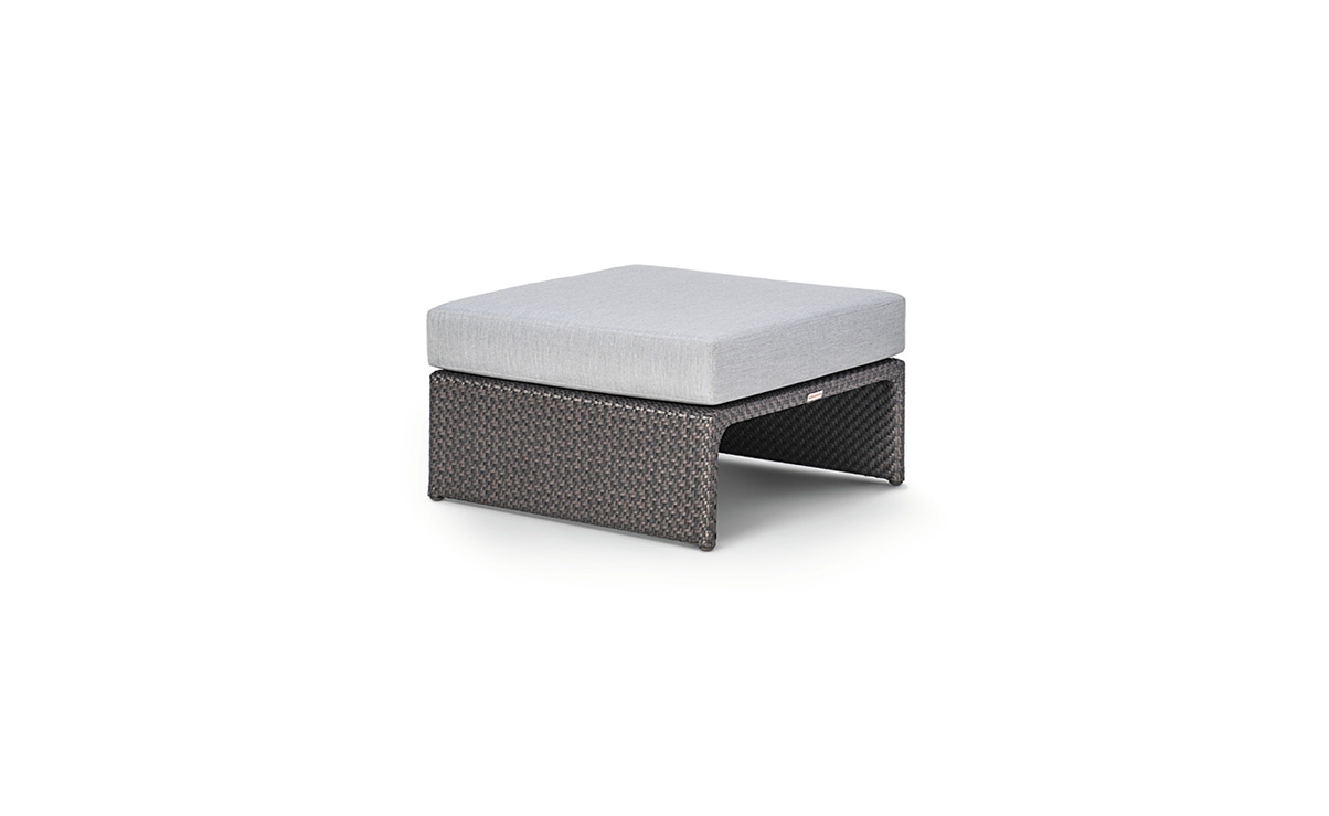 OHMM Outdoor Horizon Backless Module Small / Ottoman With Cushion