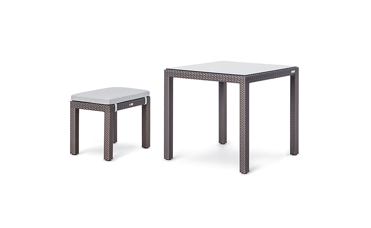 LINEAR DINING SET <br>2 STOOLS & TABLE 80x80CM <br>INC CLEAR GLASS TOP
