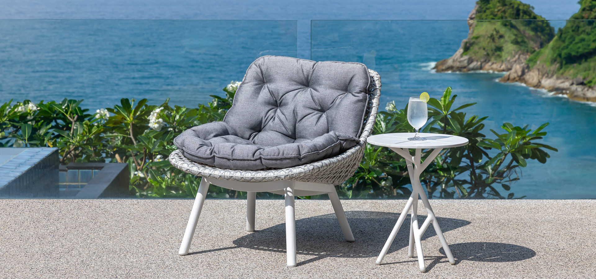 ohmm-kotu-balcony-furniture-accent-side-table-and-club-chair